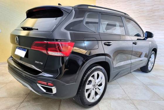 VOLKSWAGEN TAOS 1.4 250 TSI TOTAL FLEX COMFORTLINE AUTOMÁTICO VOLKSWAGEN TAOS 1.4 250 TSI TOTAL FLEX COMFORTLINE AUTOMÁTICO